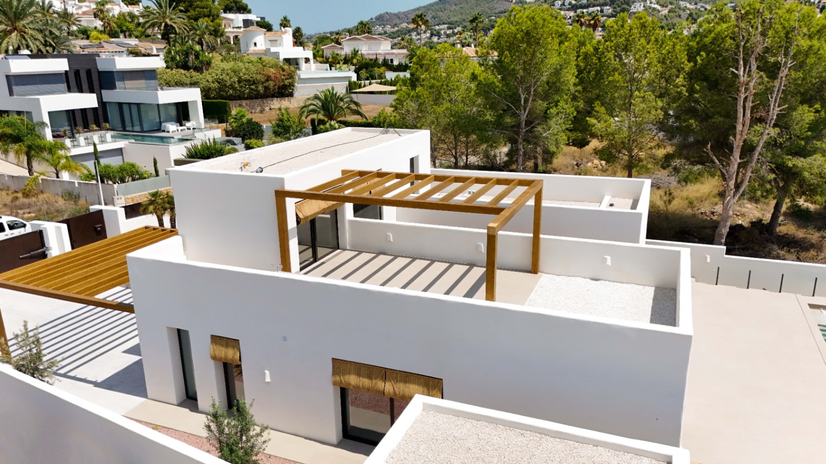 Luxury turnkey villa in Ibizan style and Mediterranean elegance for sale in Moraira.