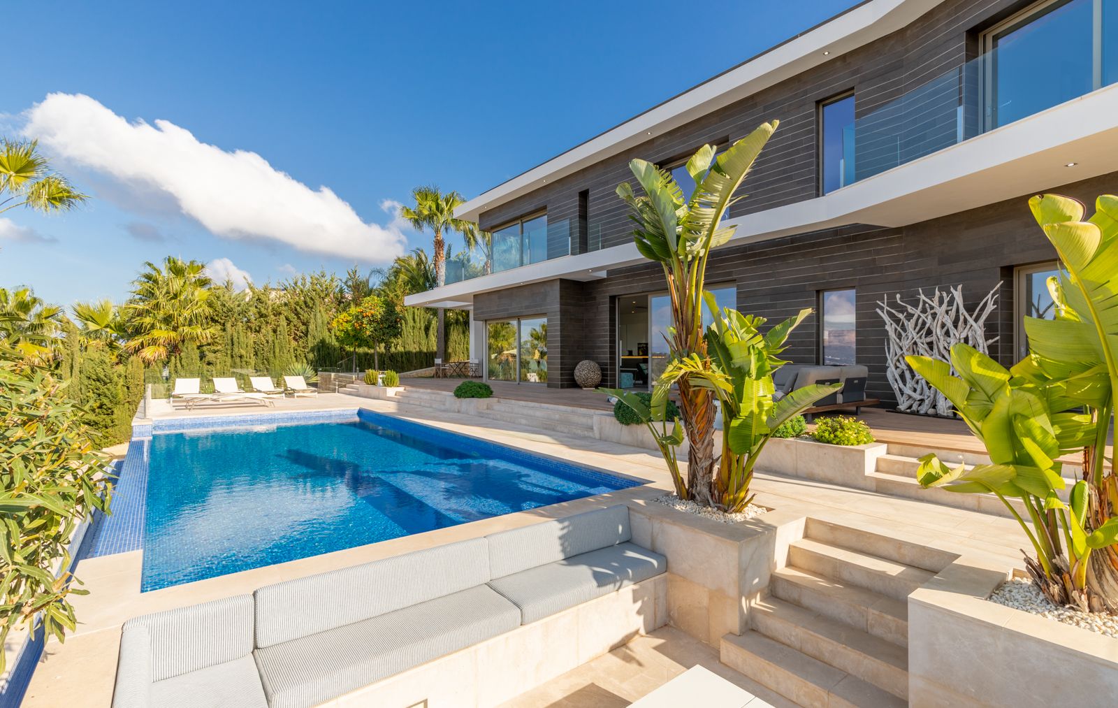 Luxury villa with spectacular views for sale in Monte Olimpo, Jávea
