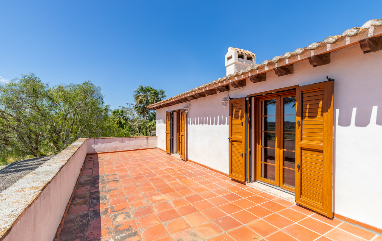 Last Rustic Finca available for sale with sea views in Teulada